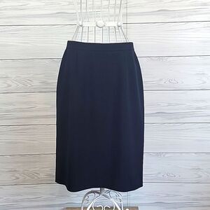 Jones New York Platinum black pencil skirt Women's Size 8